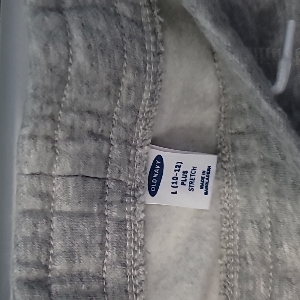 Shorts - Picture 3 of 3